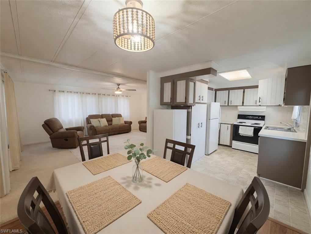 FOREST PARK MOBILE HOME - Residential