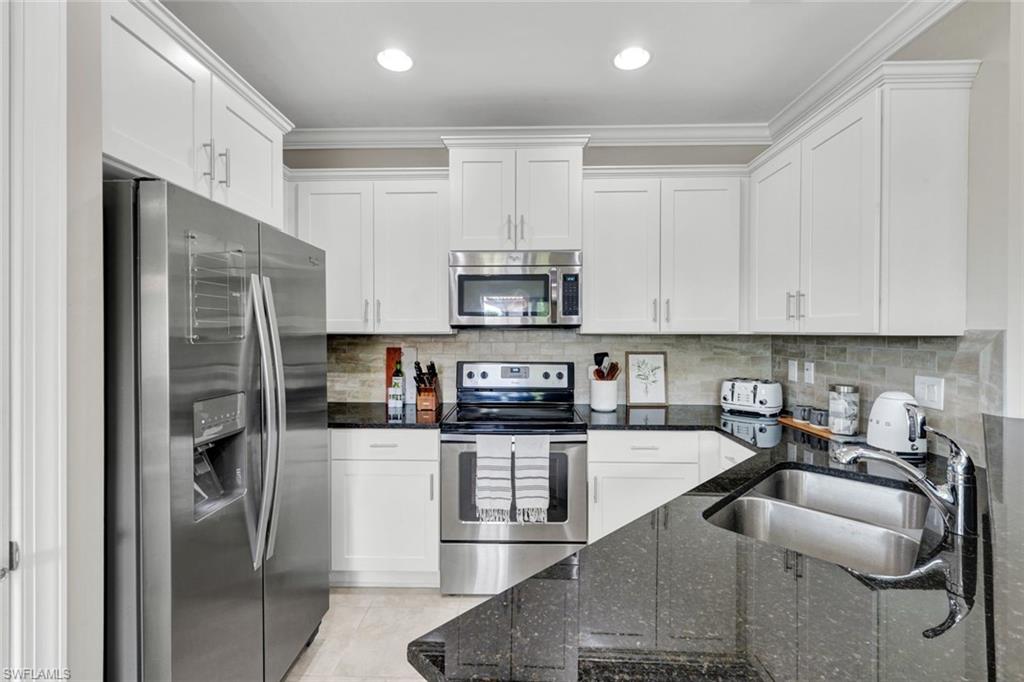 ARTESIA - Residential Lease