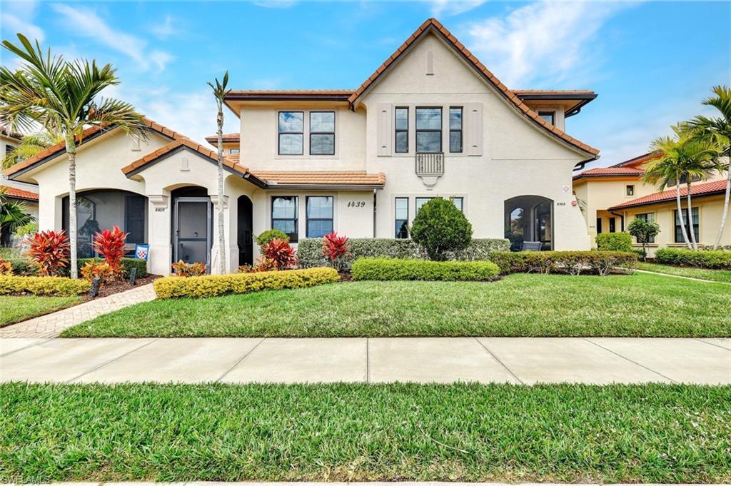 ARTESIA - Residential Lease