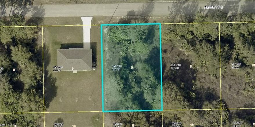 ENG & ESP READY-TO-BUILD RESIDENTIAL LOT IN LEHIGH ACRES WITH APPROVED BUILDING AND SEPTIC PERMITS IN PLACE The property includes modern architectural plans designed and processed by Olympus Designs Group, and a completed topographic survey, helping reduce upfront time and pre-construction costs. Well-suited for builders, investors, or end users looking to move efficiently into the building phase. Located in a steadily growing area with ongoing residential development. All key documentation is available. //LOTE RESIDENCIAL LISTO PARA CONSTRUIR EN LEHIGH ACRES CON PERMISOS DE CONSTRUCCIÓN Y SÉPTICO APROBADOS La propiedad incluye planos arquitectónicos modernos diseñados y tramitados por Olympus Designs Group, y survey topográfico certificado, lo que contribuye a reducir tiempos iniciales y costos de preconstrucción. Ideal para constructores, inversionistas o compradores finales que buscan avanzar de forma eficiente hacia la etapa de construcción. Ubicado en una zona de crecimiento sostenido con desarrollo residencial en curso. Toda la documentación esencial se encuentra disponible.