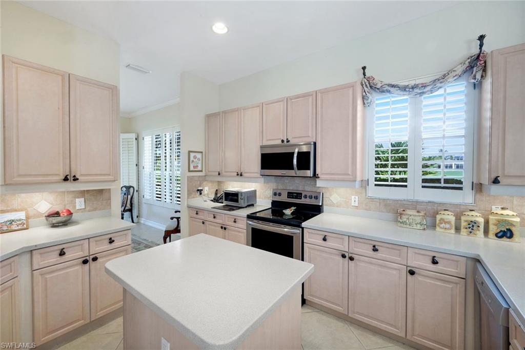 KETCH CAY - Residential