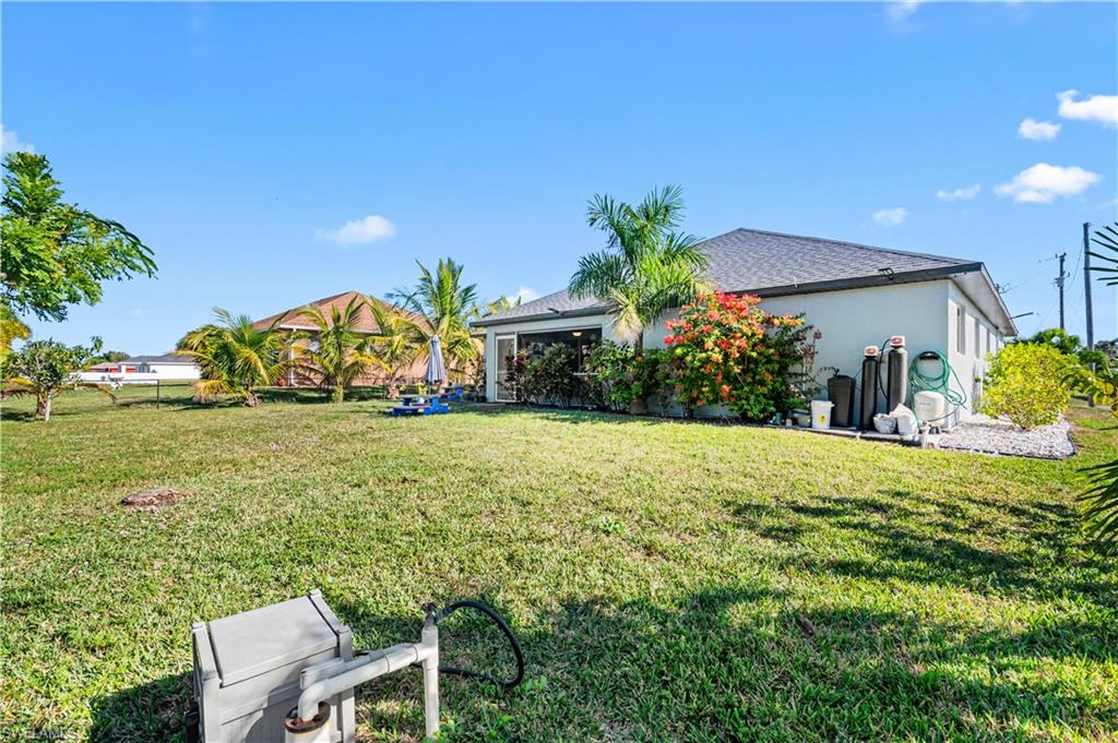 CAPE CORAL - Residential