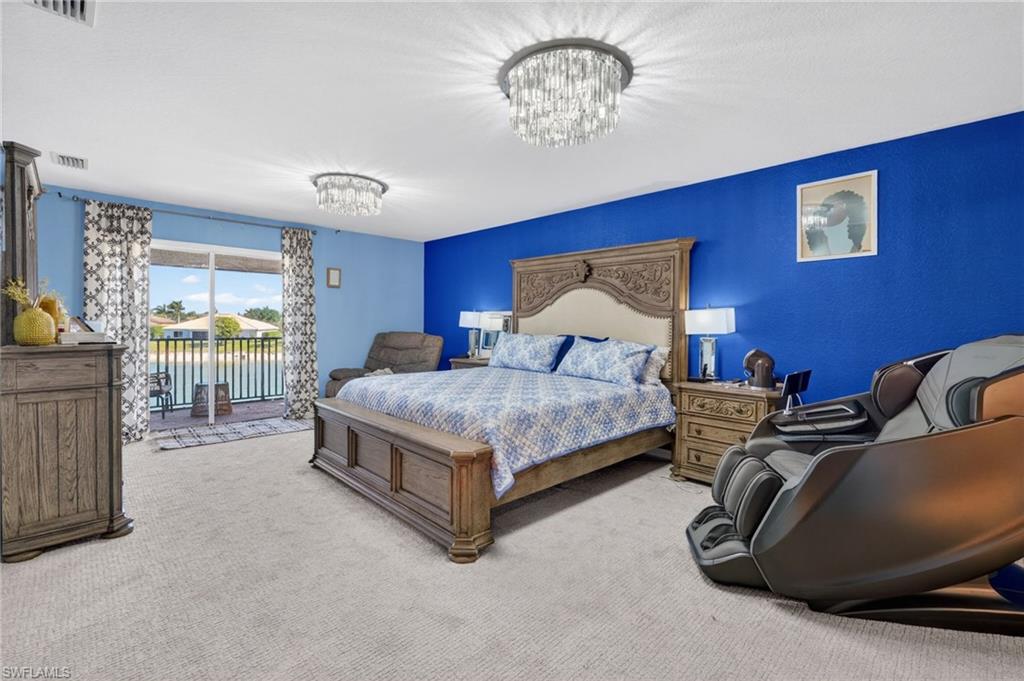 VALENCIA LAKES - Residential