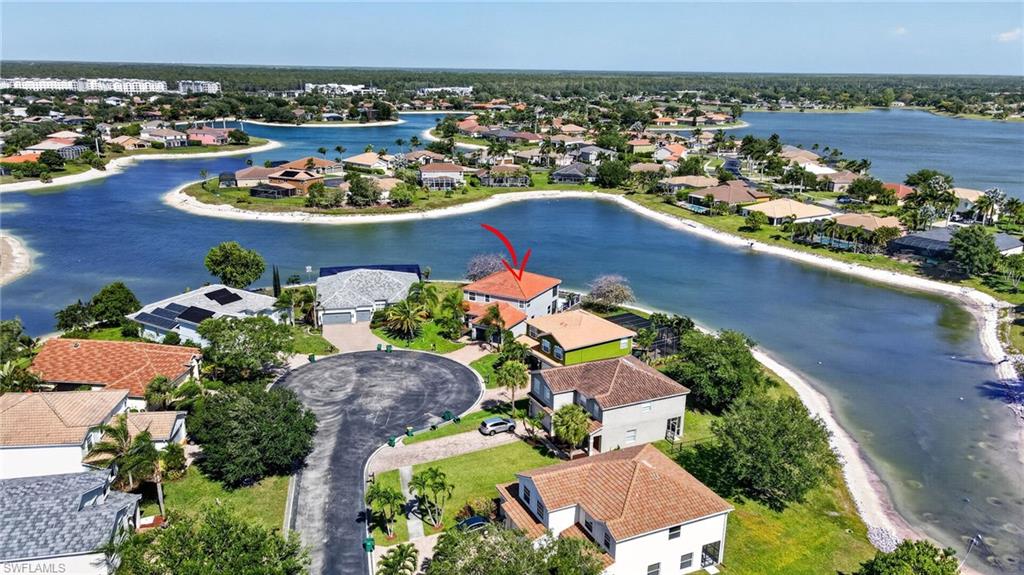 VALENCIA LAKES - Residential