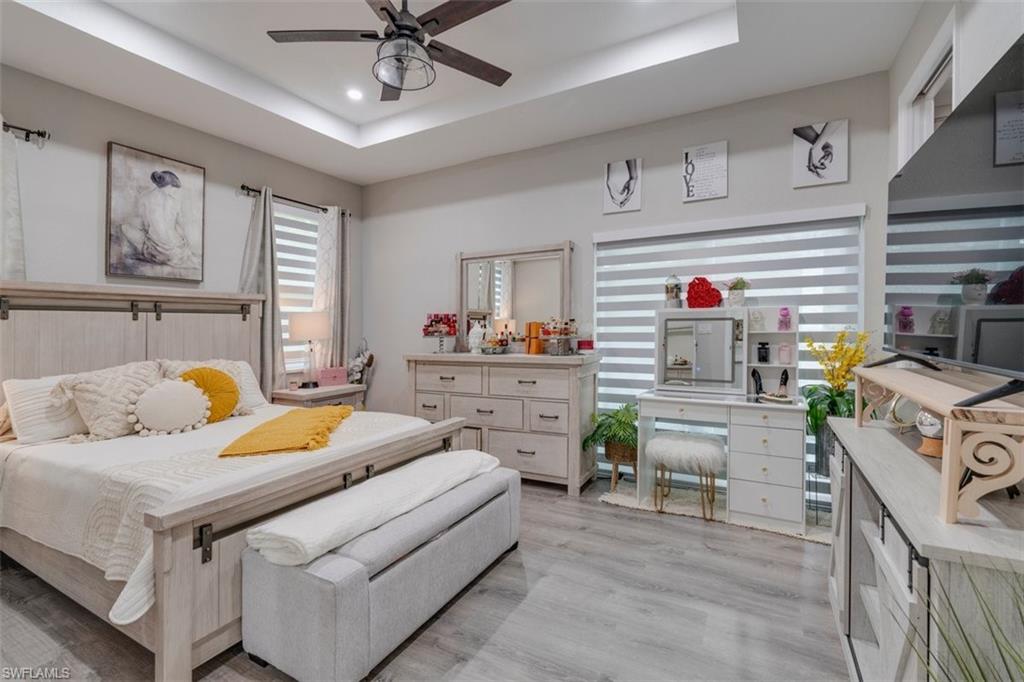 IMPERIAL GATES - Residential