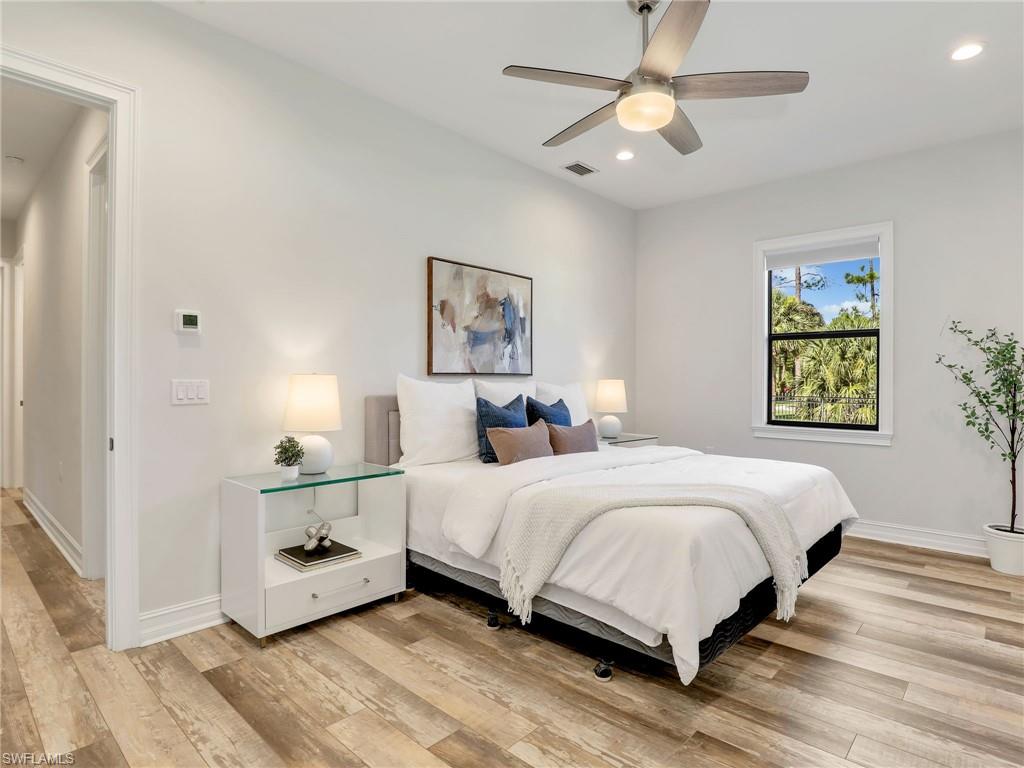 COLLIER WOODS - Residential