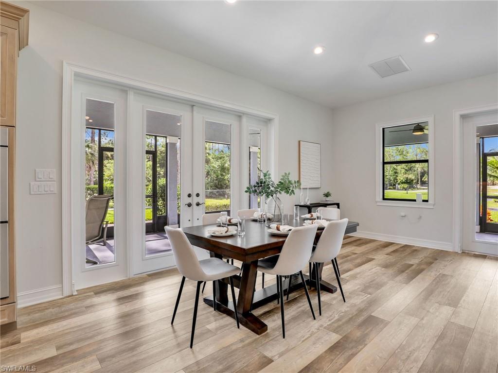 COLLIER WOODS - Residential