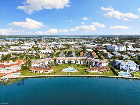 Photo of 750 W Elkcam CIR #215, MARCO ISLAND, FL 34145 (MLS # 225084498)