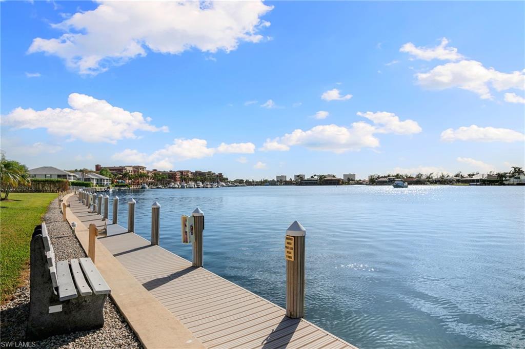 SMOKEHOUSE HARBOUR - Residential