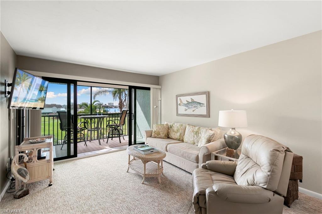 SMOKEHOUSE HARBOUR - Residential