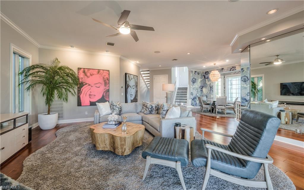 BAREFOOT BEACH - Residential