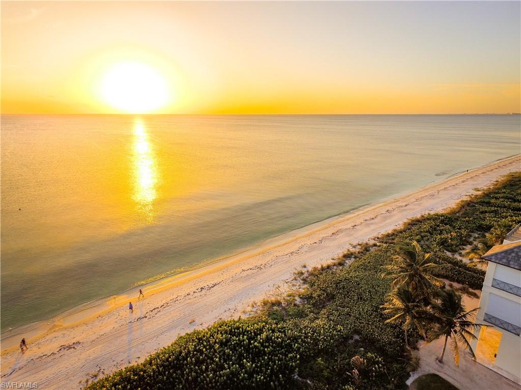 BAREFOOT BEACH - Residential