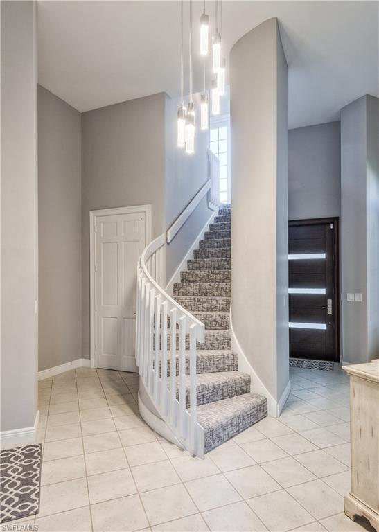 BAREFOOT BEACH - Residential