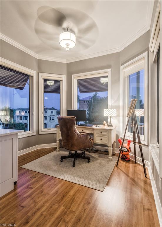 BAREFOOT BEACH - Residential