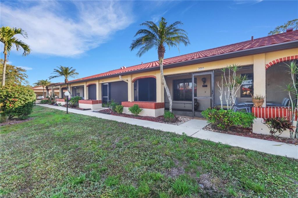 BOCA CIEGA MANOR - Residential