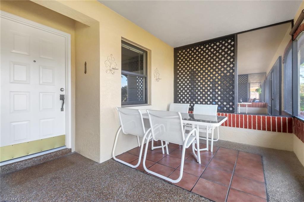 BOCA CIEGA MANOR - Residential