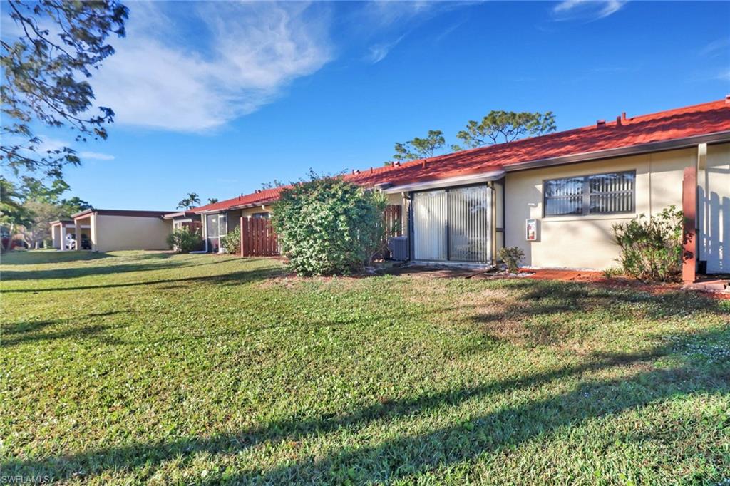 BOCA CIEGA MANOR - Residential