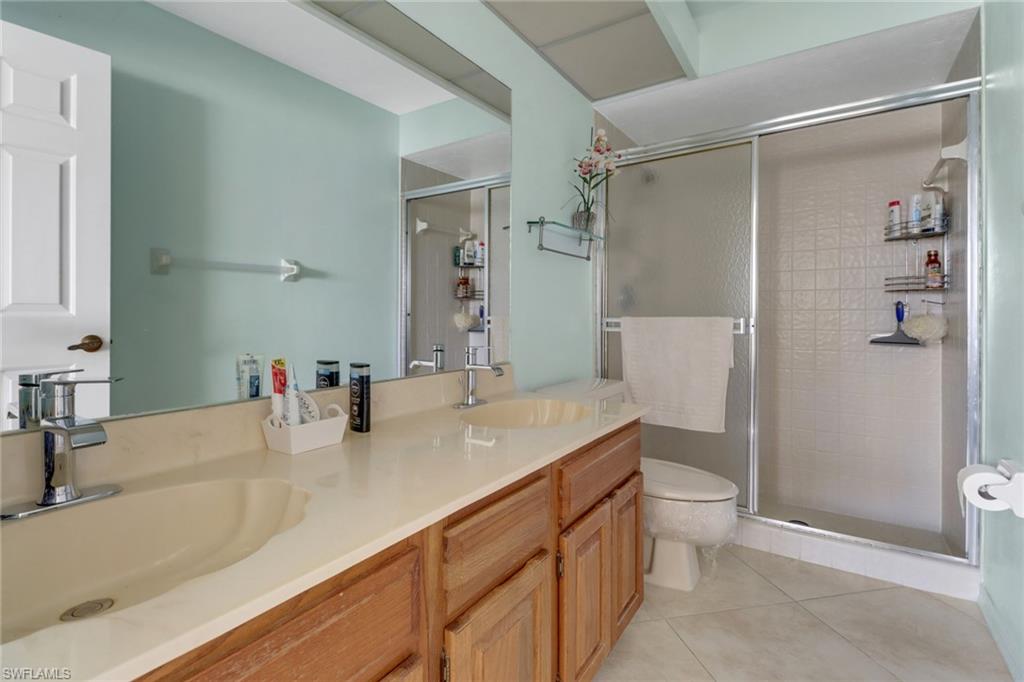 BOCA CIEGA MANOR - Residential