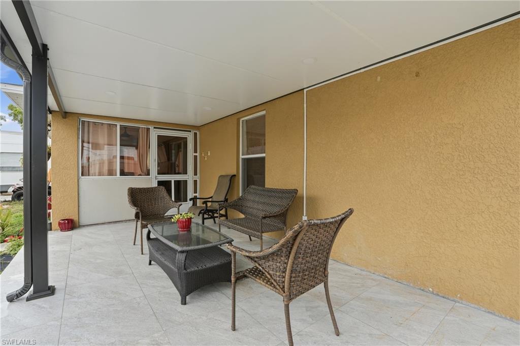 GOLDEN GATE CITY - Residential