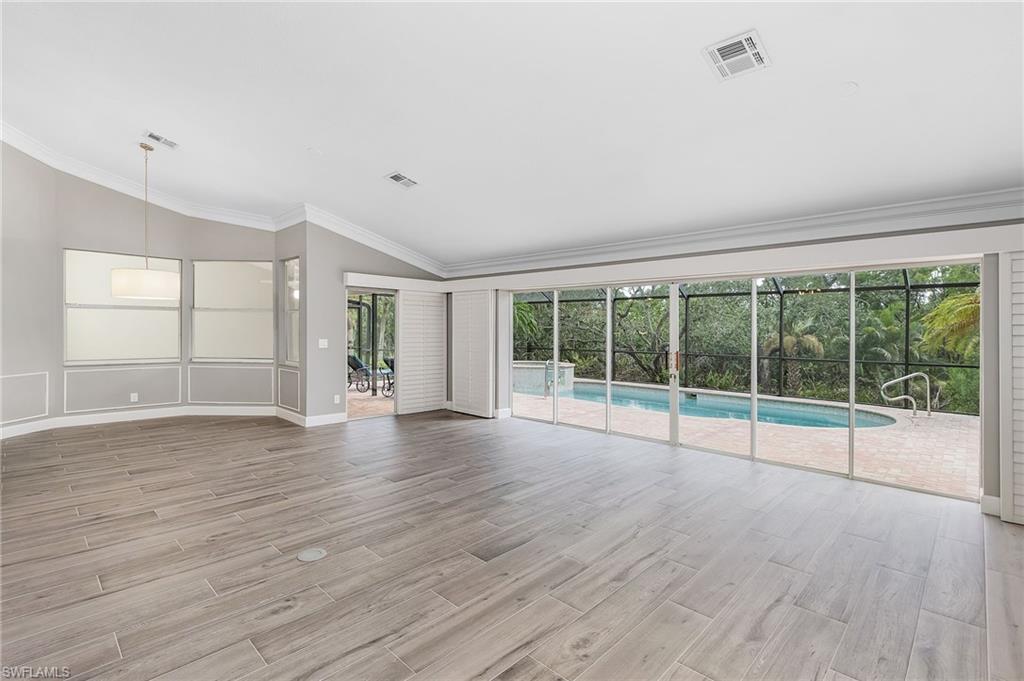 BAY CEDAR - Residential