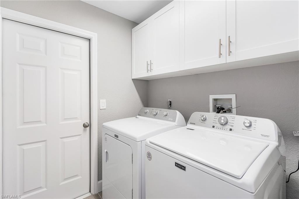 BAY CEDAR - Residential