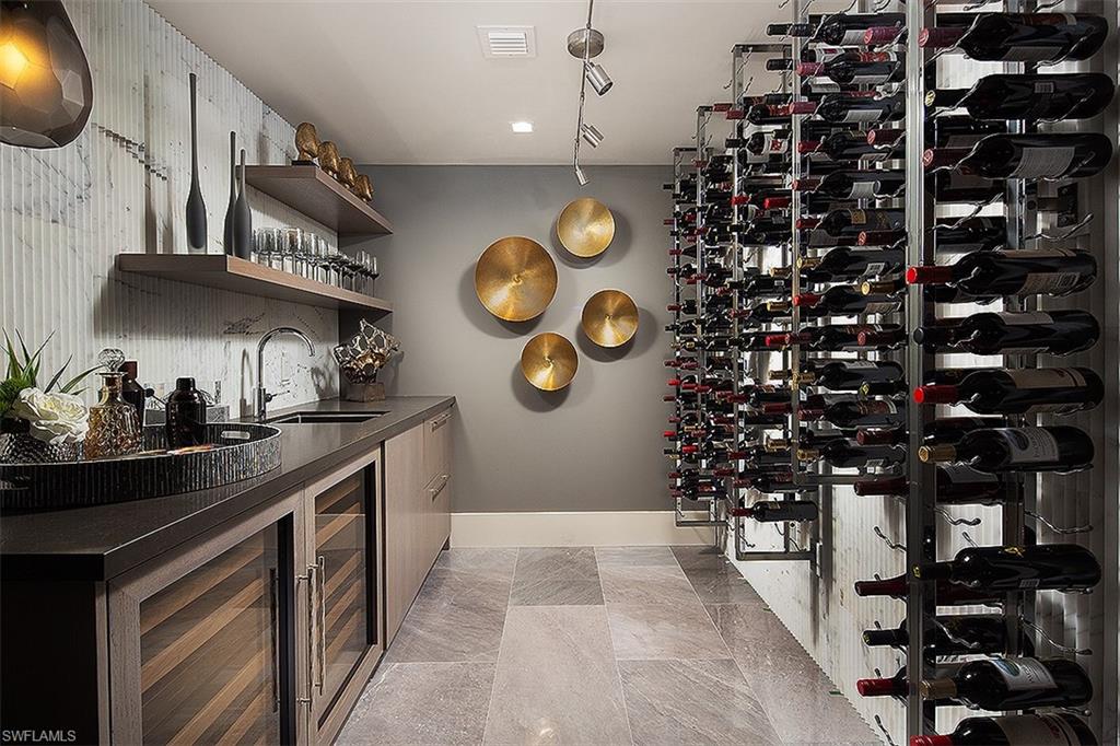 MYSTIQUE - Residential