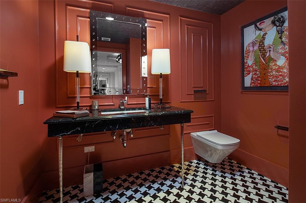 MYSTIQUE - Residential