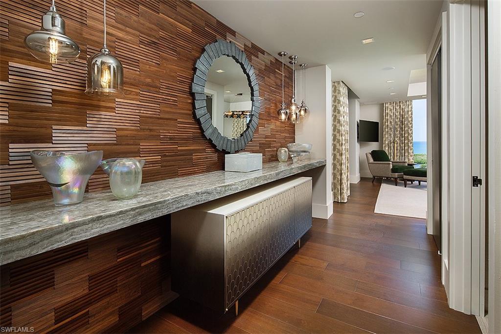 MYSTIQUE - Residential