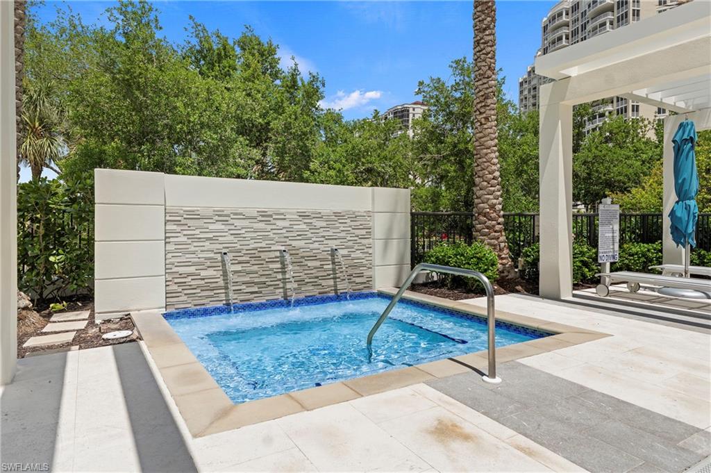 MYSTIQUE - Residential