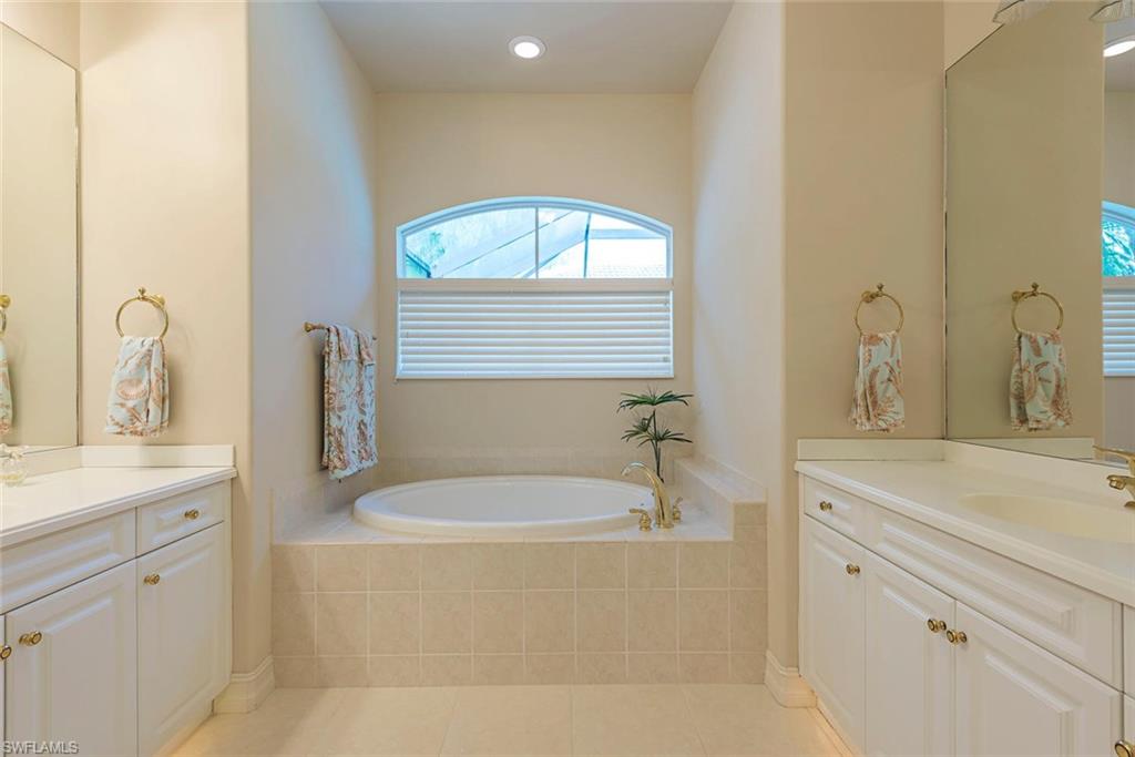 VILLA GRANDE - Residential