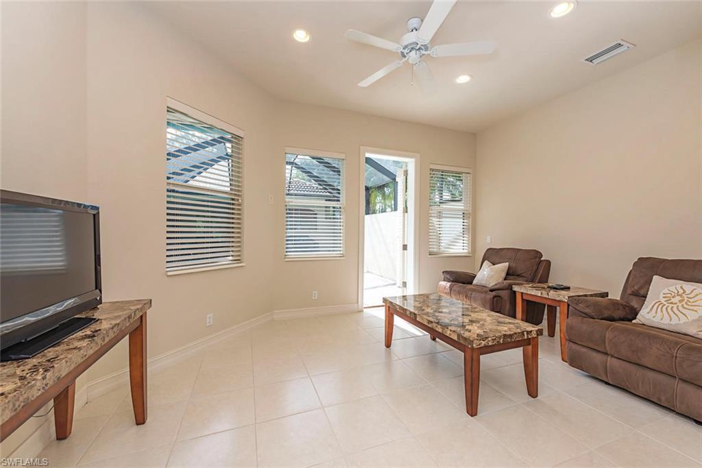 VILLA GRANDE - Residential