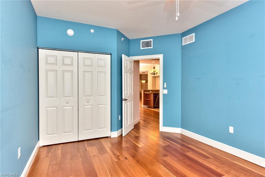 VILLAGIO - Residential Lease