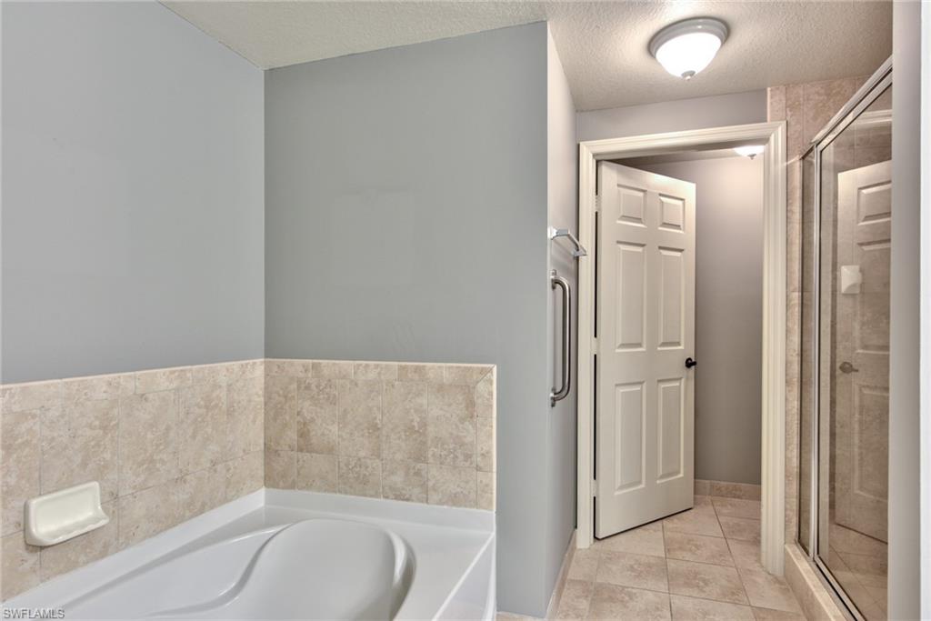 VILLAGIO - Residential Lease