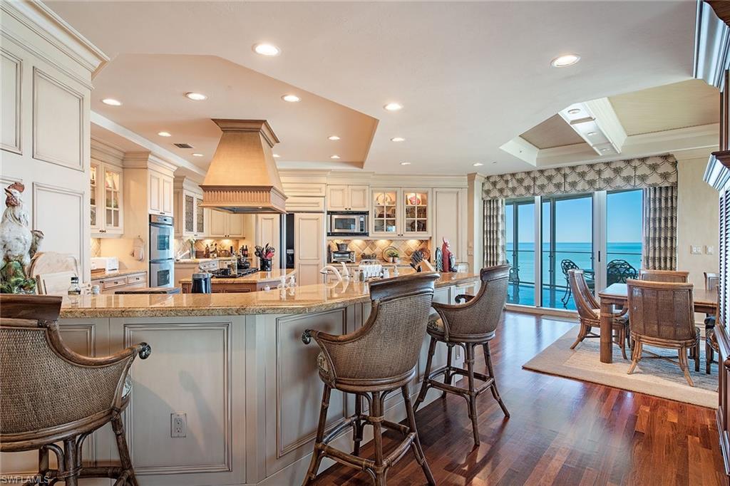 REGENT - Residential