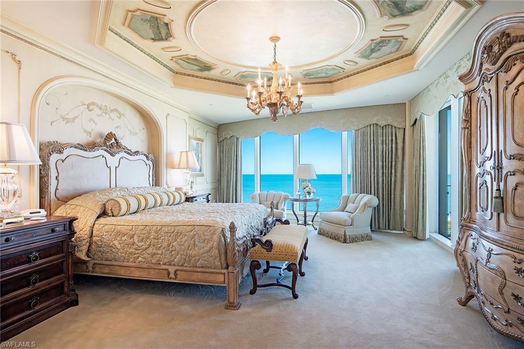 REGENT - Residential