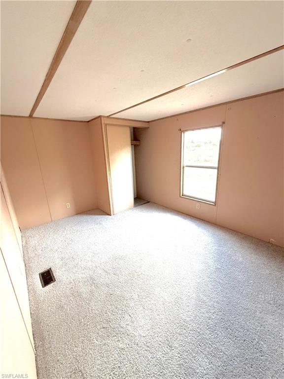 HENDRY ESTATES - Residential