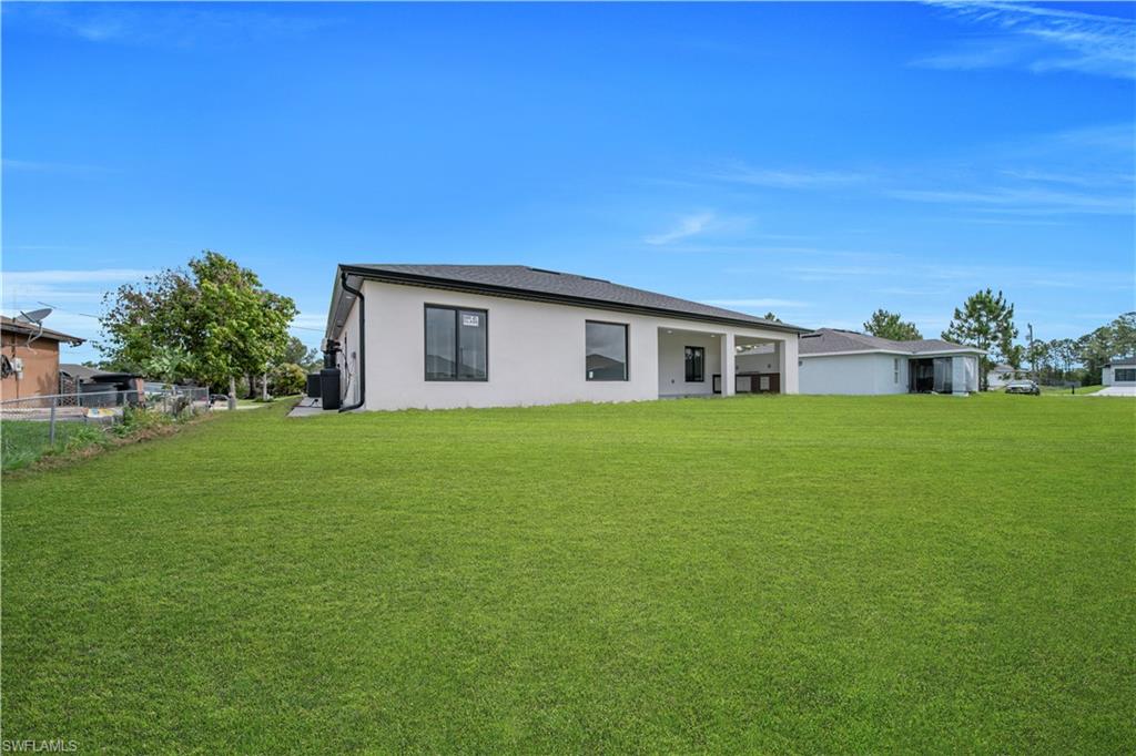 LEHIGH ACRES - Residential
