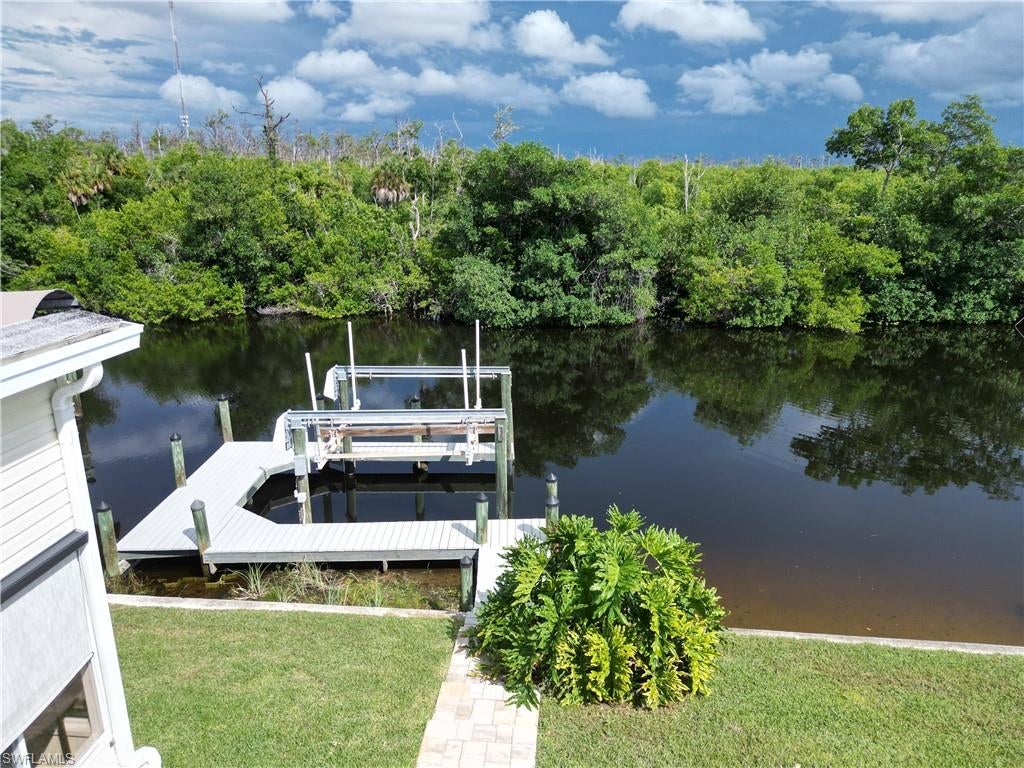 17611 Canal Cove CT