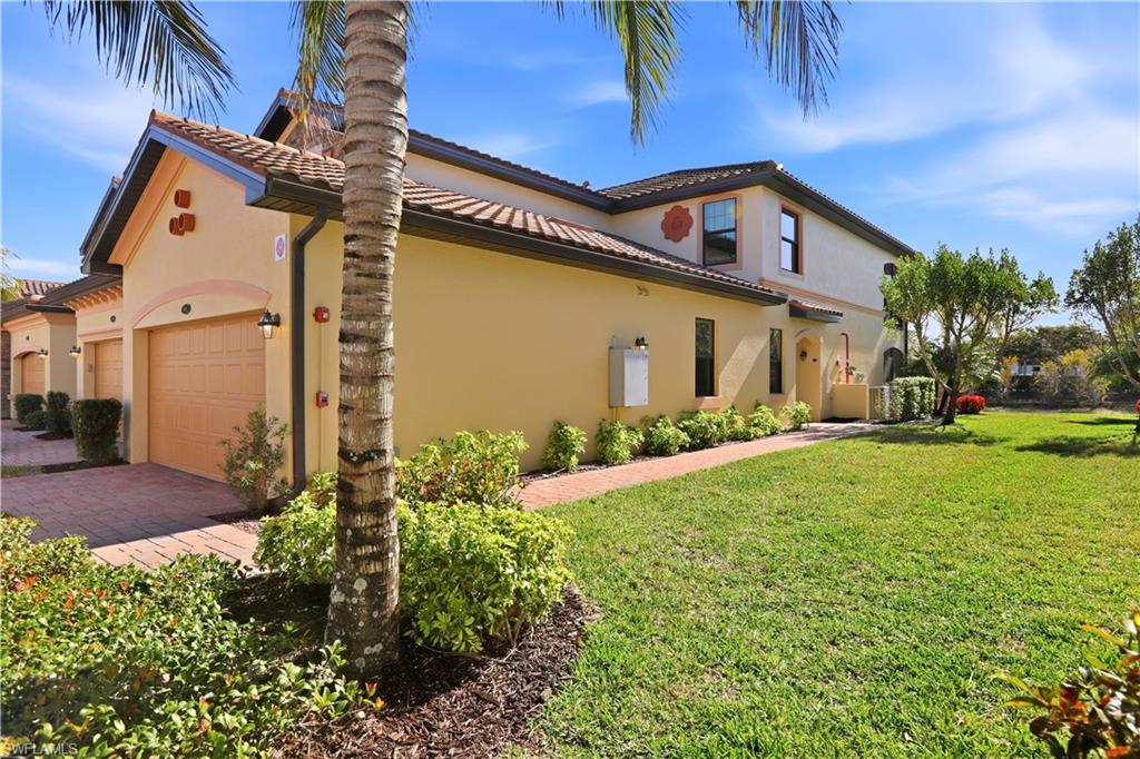 BONITA NATIONAL GOLF AND COUNTRY CLUB - Residential