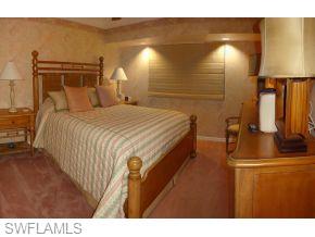 CRESCENT BEACH - Residential