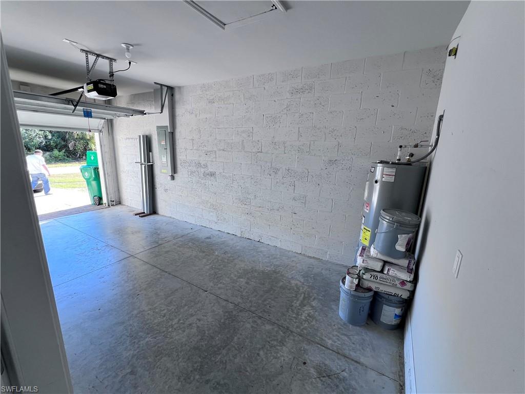 PORT LABELLE - Residential Lease