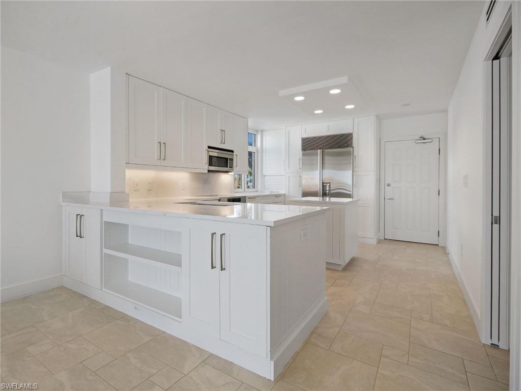 ADMIRALTY OF VANDERBILT BEACH - Residential