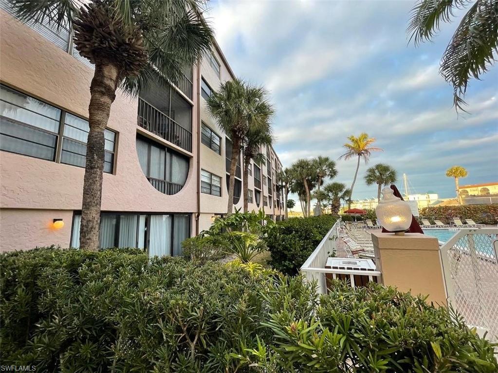 ANGLERS COVE - Residential