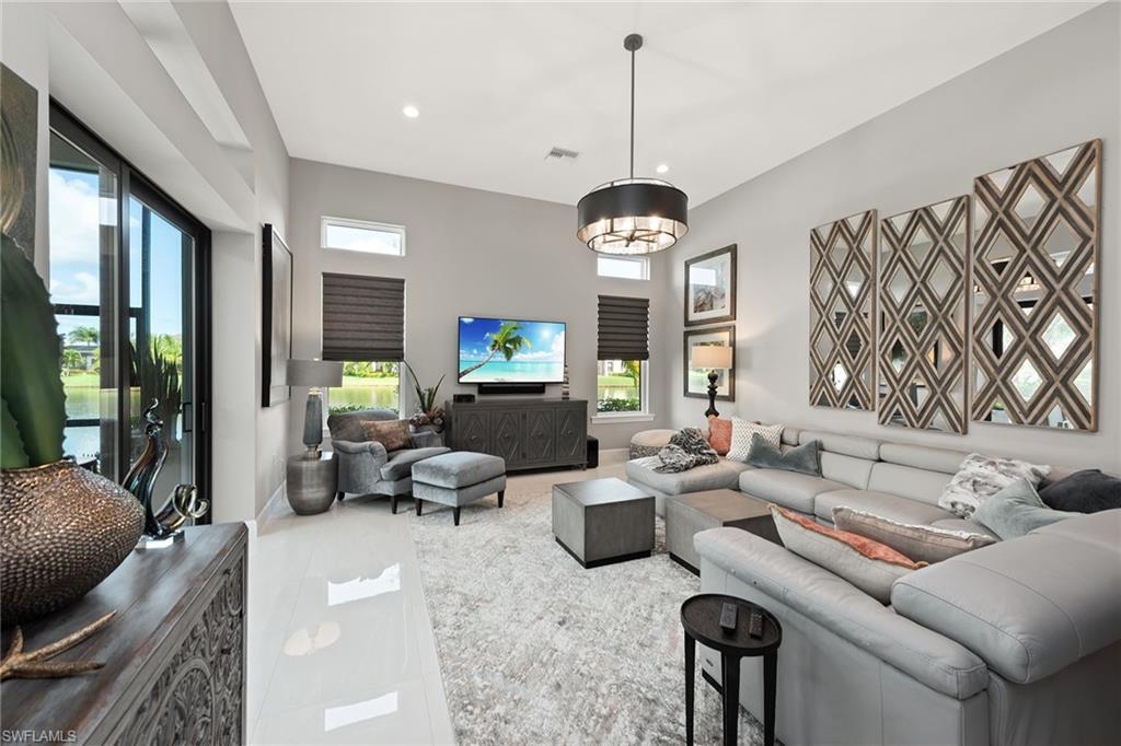 OYSTER HARBOR - Residential