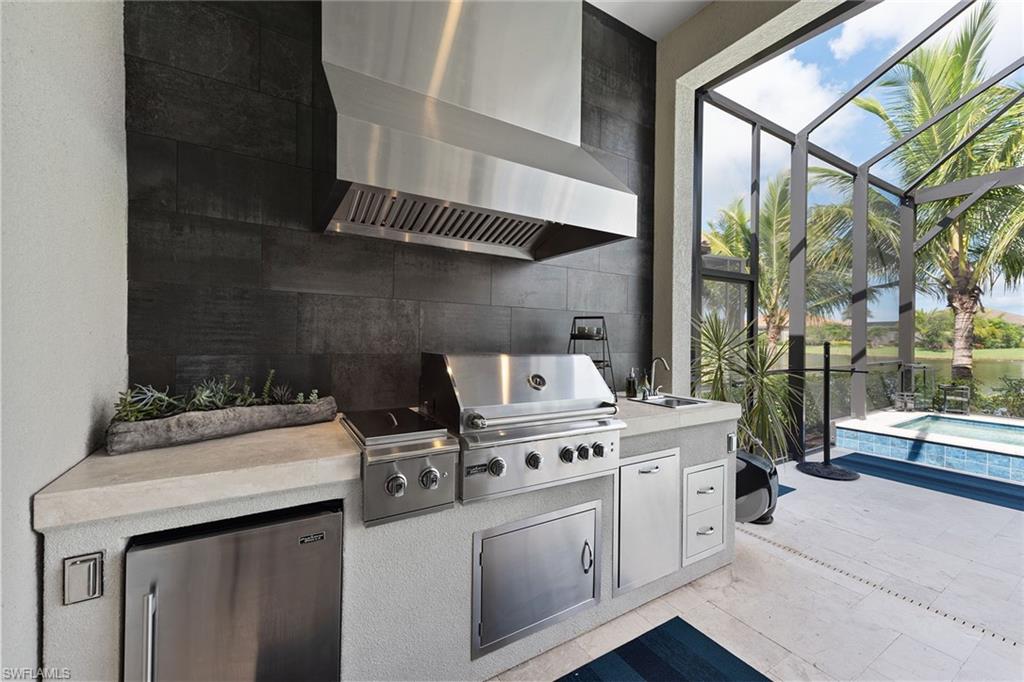 OYSTER HARBOR - Residential