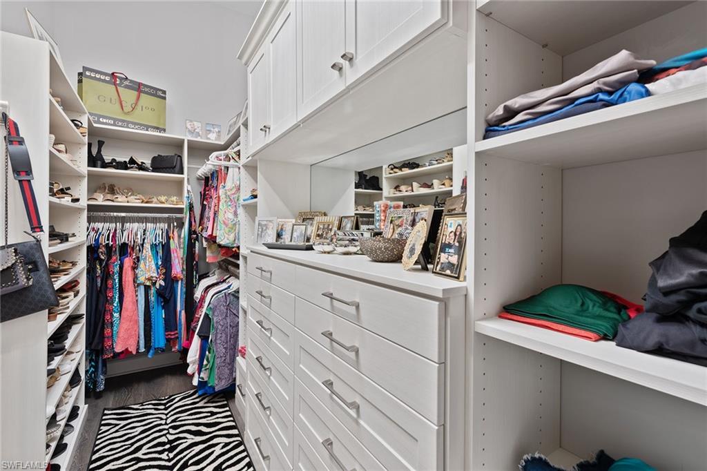 OYSTER HARBOR - Residential