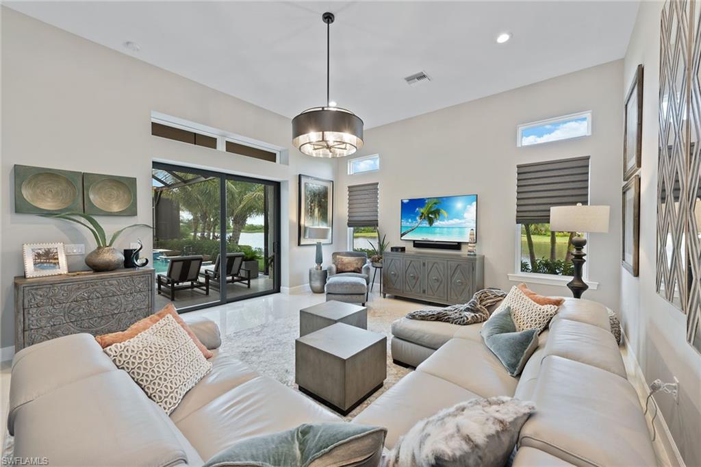 OYSTER HARBOR - Residential