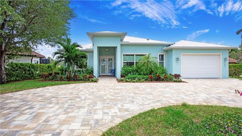 162 Windward Cay NAPLES FL 34114