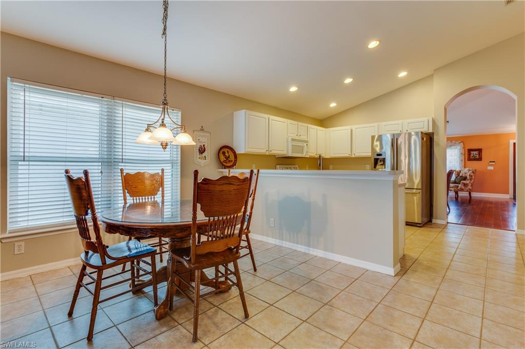 INDIGO LAKES - Residential