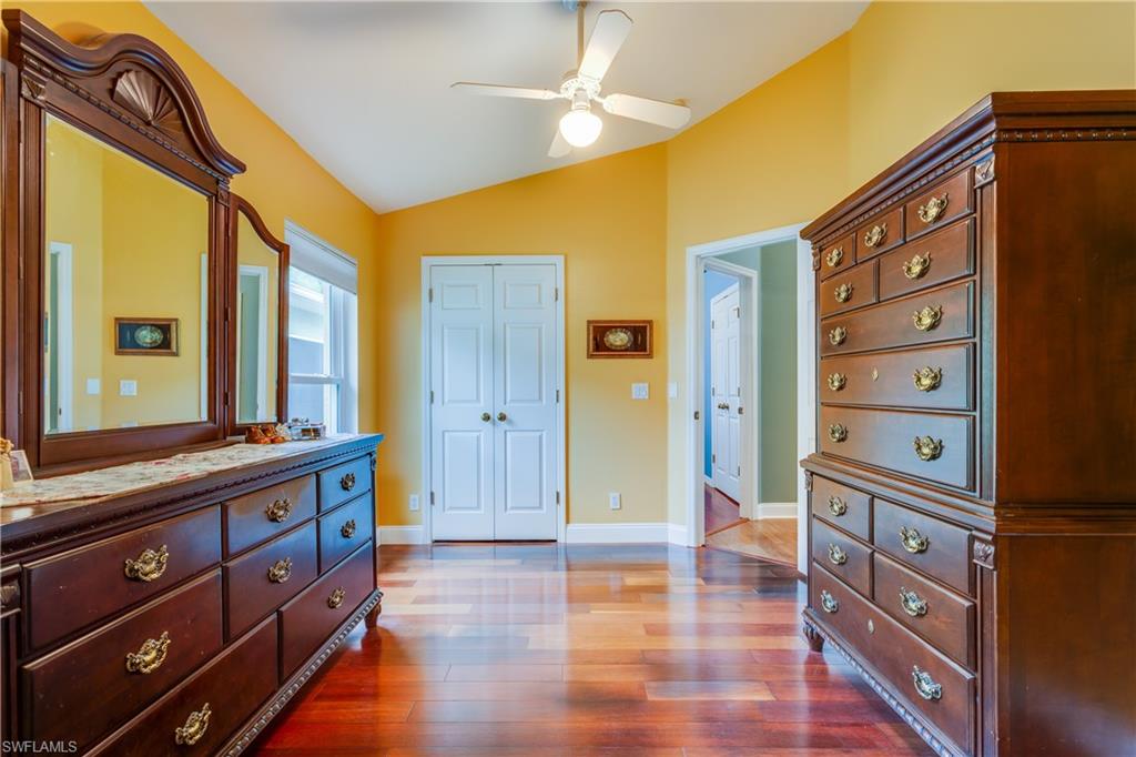 INDIGO LAKES - Residential